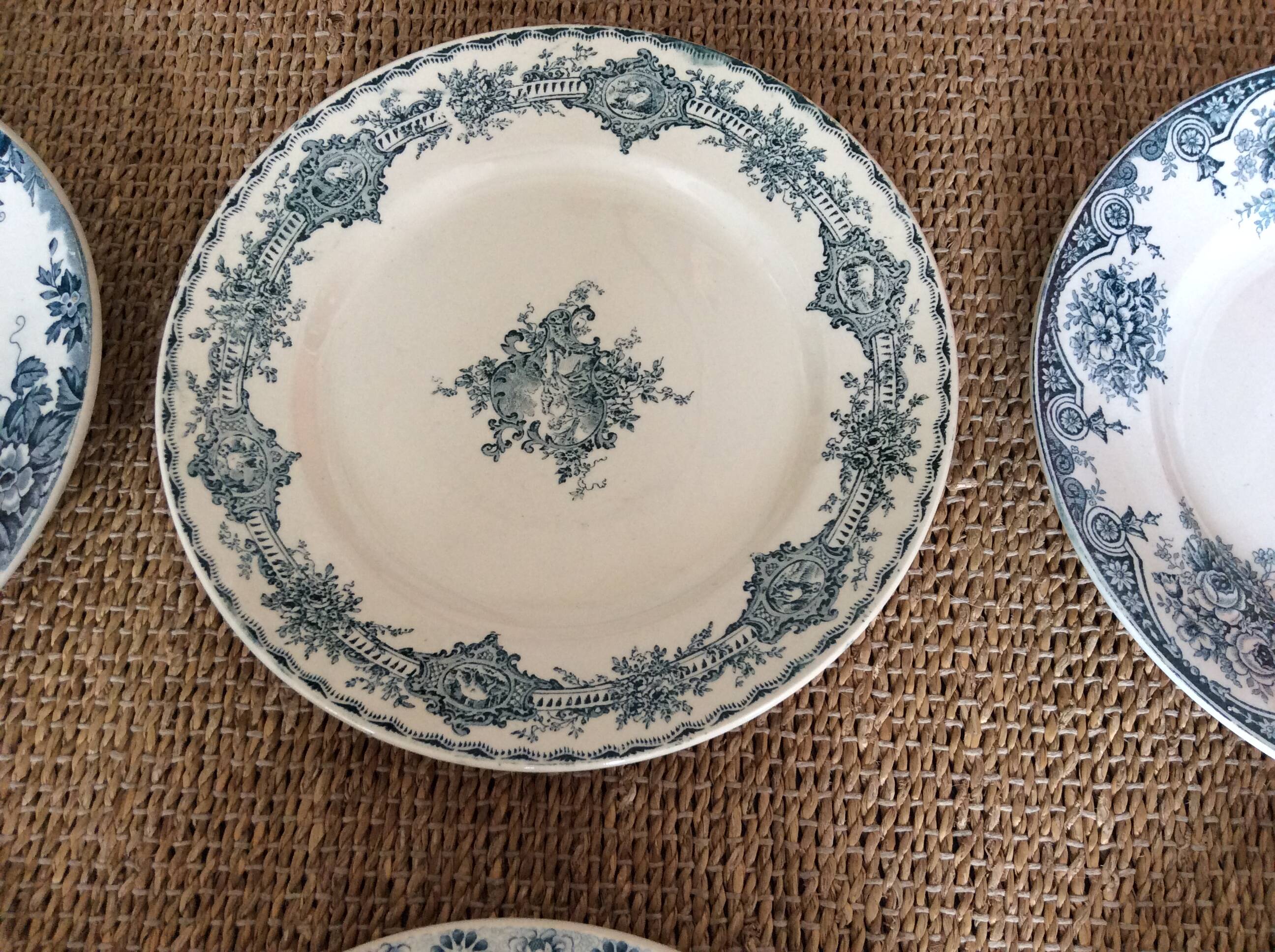 6 Terre de Fer flat plates