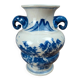 Vase chinois bleu et blanc anses sculptées décor paysage