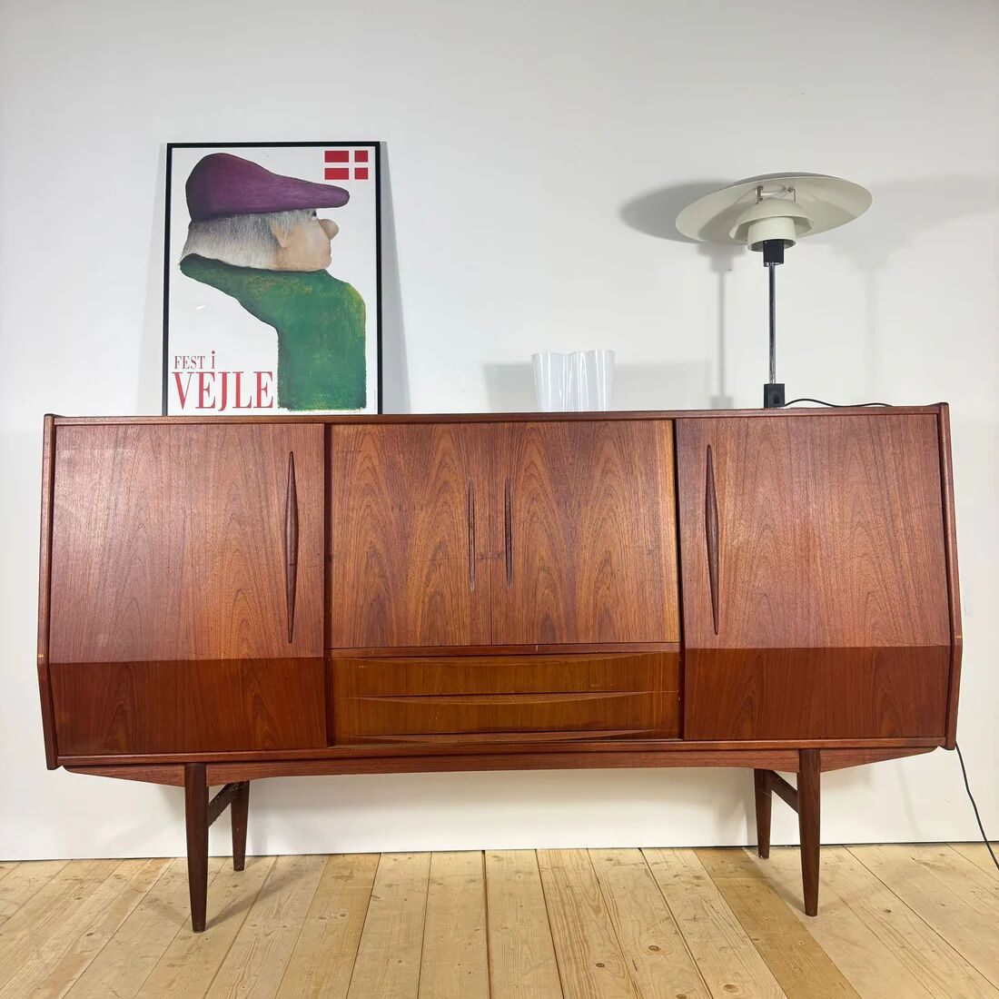 Tall teak sideboard – Original 1960s Scandinavian mid-century elegance