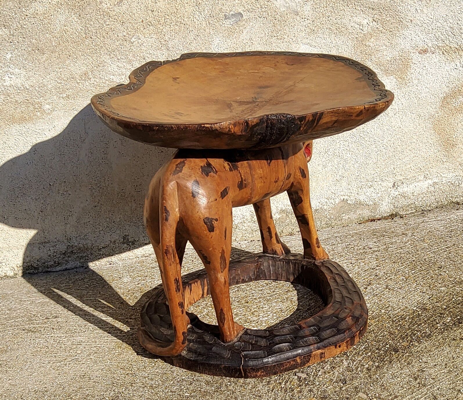Zoomorphic coffee table