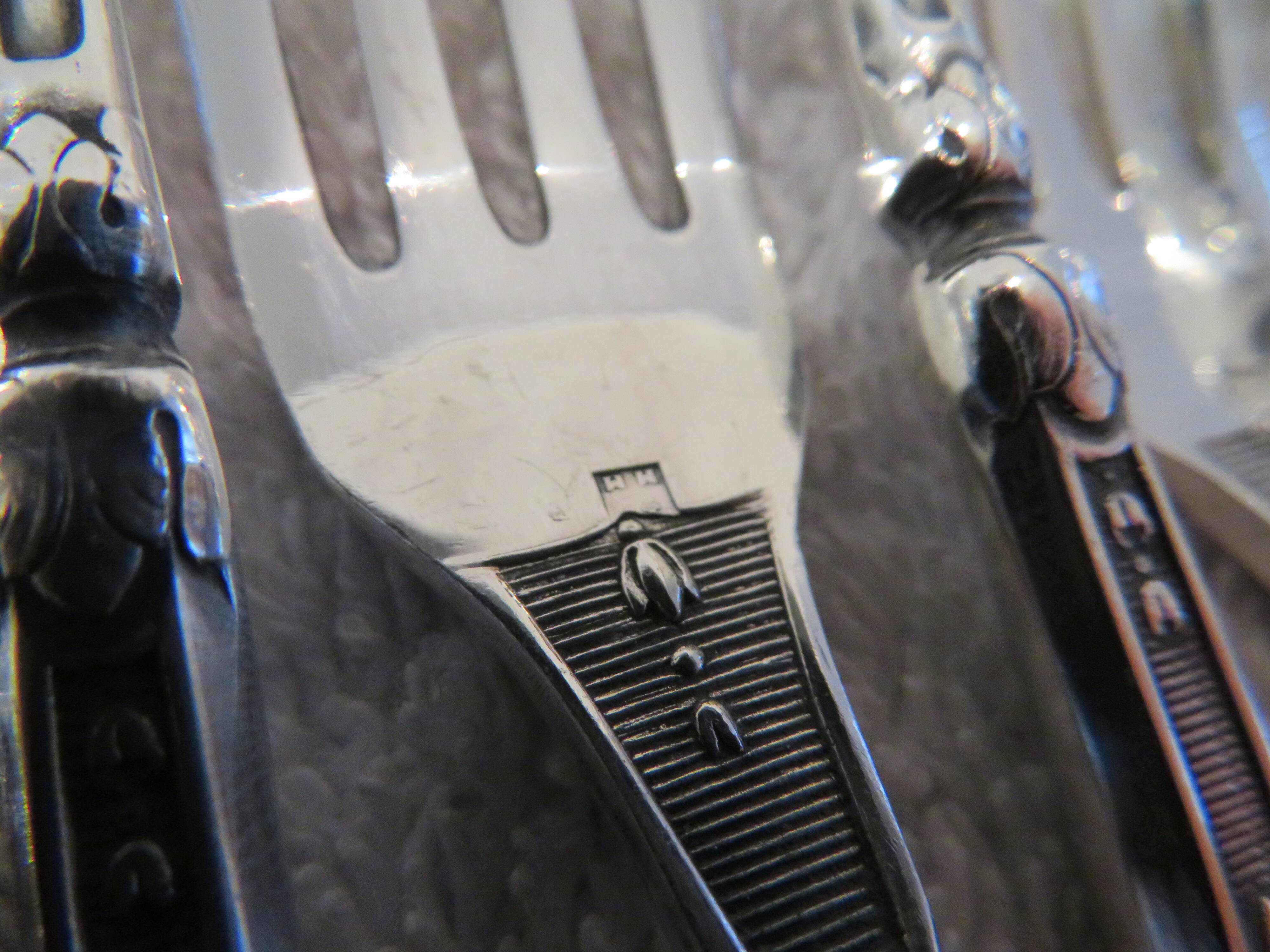 12 silver-plated lunch forks with Manulor Russian-style handles