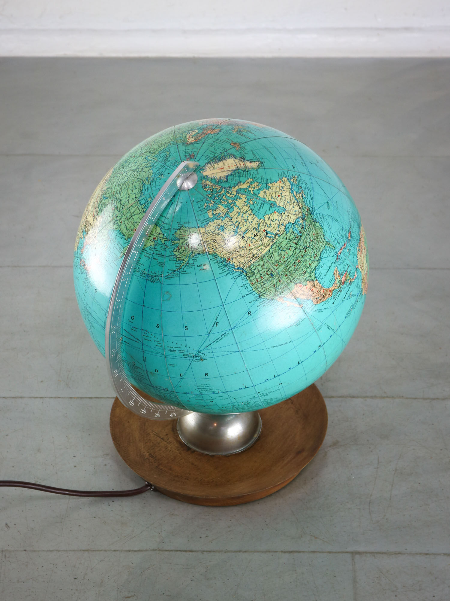 Mid-century Illuminated Glass Globe, 60s
