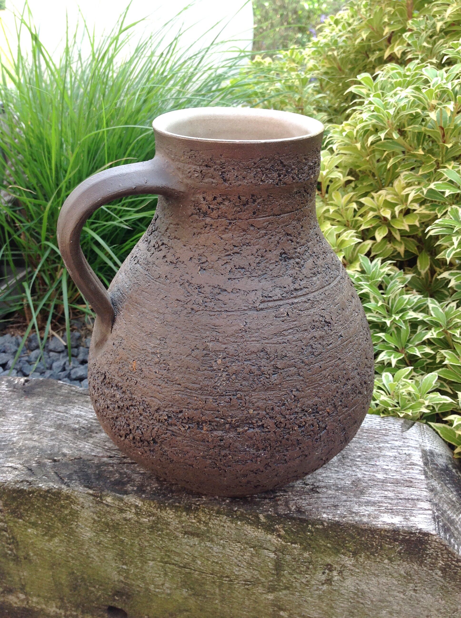 Pitcher in brown ceramic 60/70