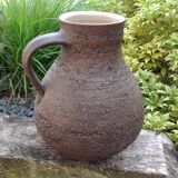 Pitcher in brown ceramic 60/70