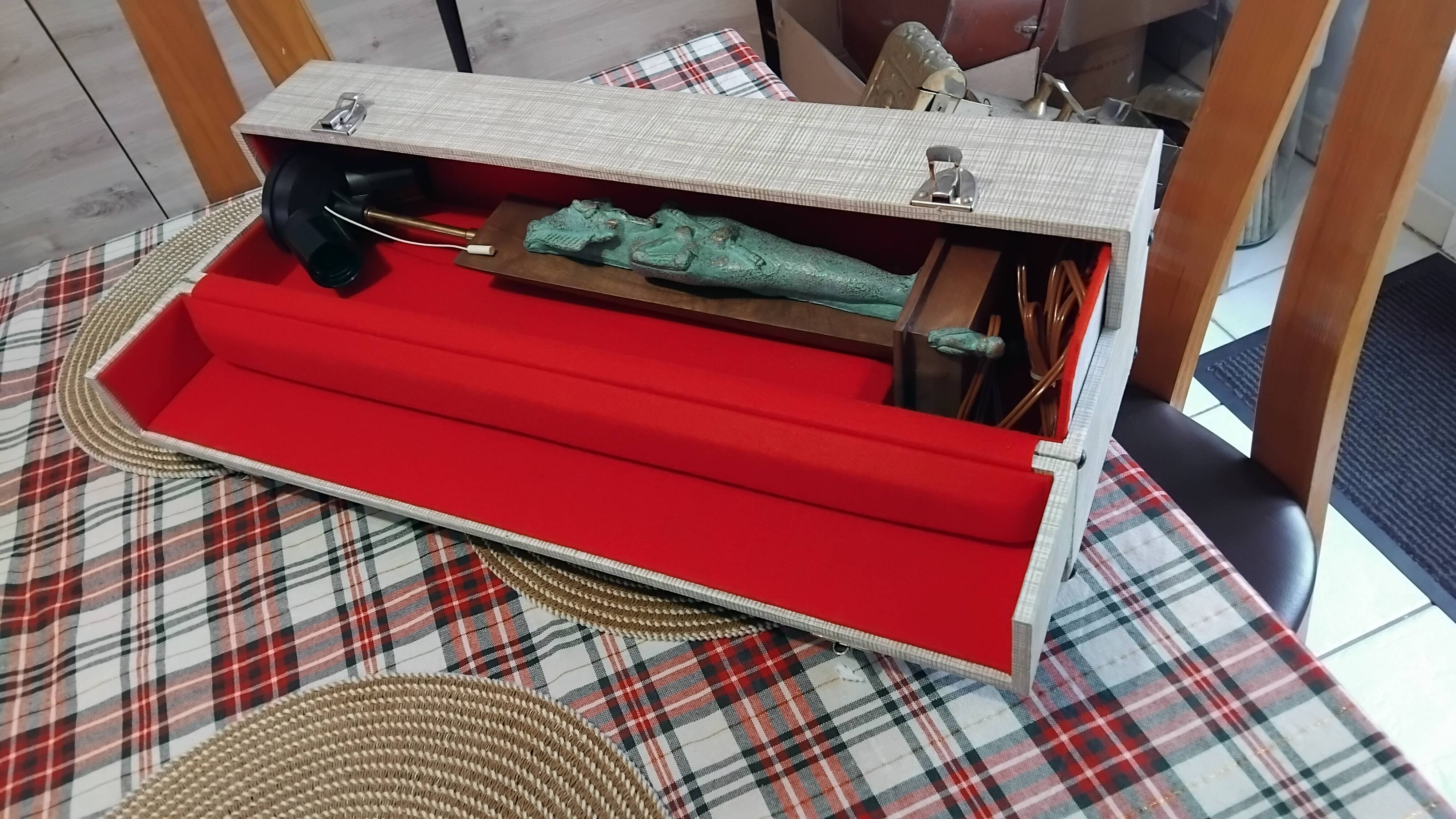 Lampe égyptienne osiris  bronze teck vintage  avec ecrin