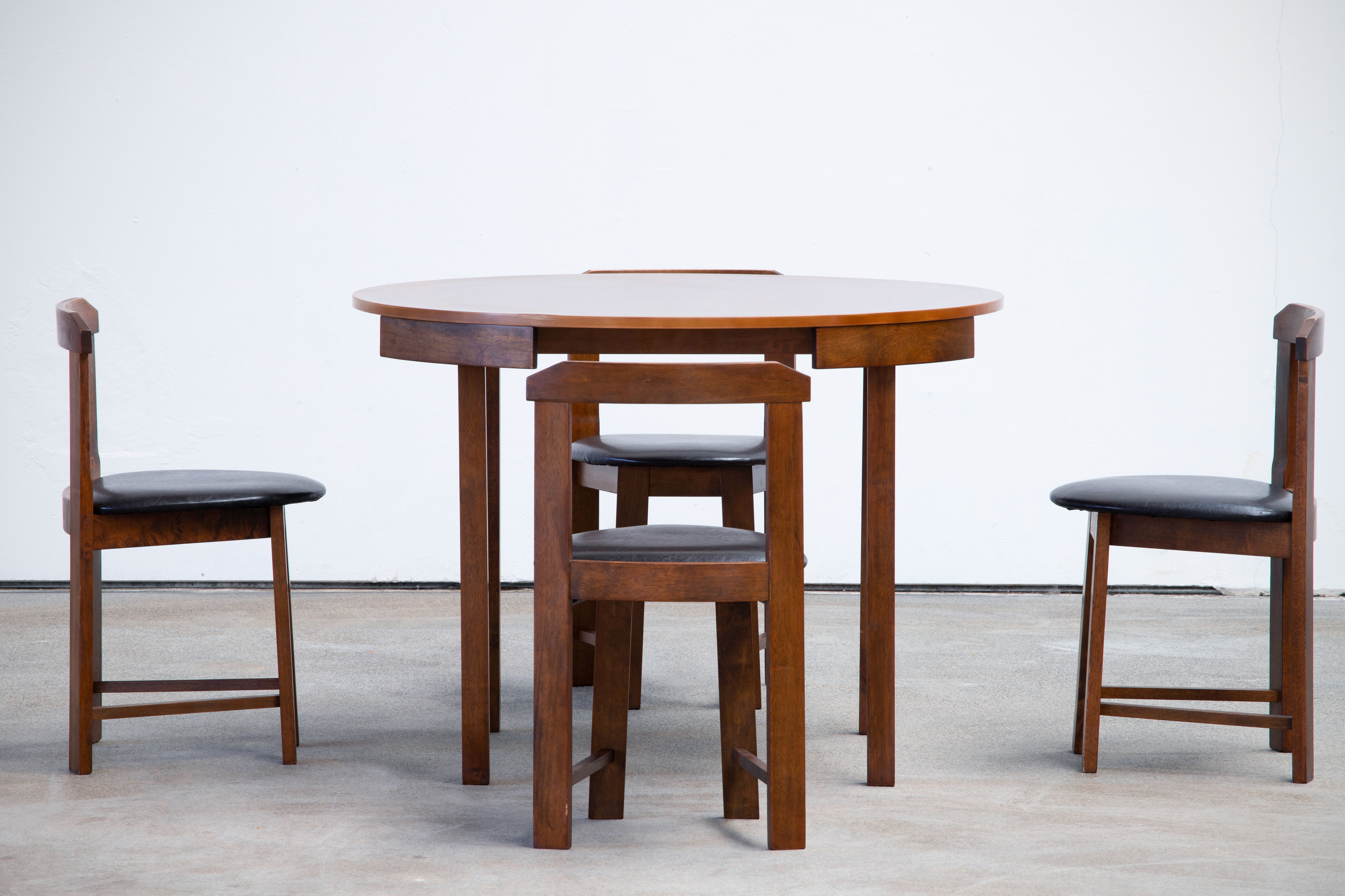 Table set and built-in chairs (x4) Vintage Scandinavian 1960