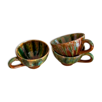 3 tasses en grès vert