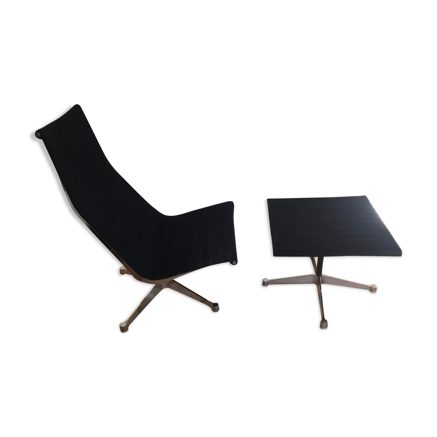 Ea116 Lounge Chairs And His Ottoman Ea125 Charles And Ray Eames For Herman Miller -