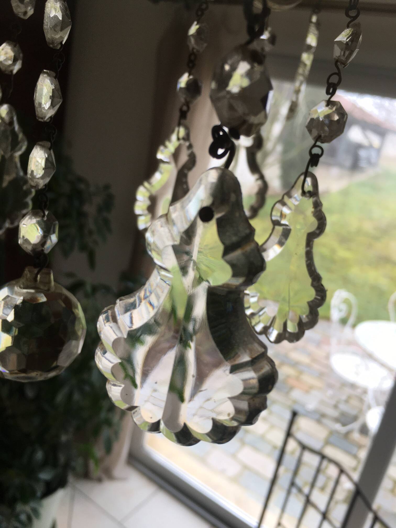 Chandelier with 9 lights - perfect working condition - No missing parts