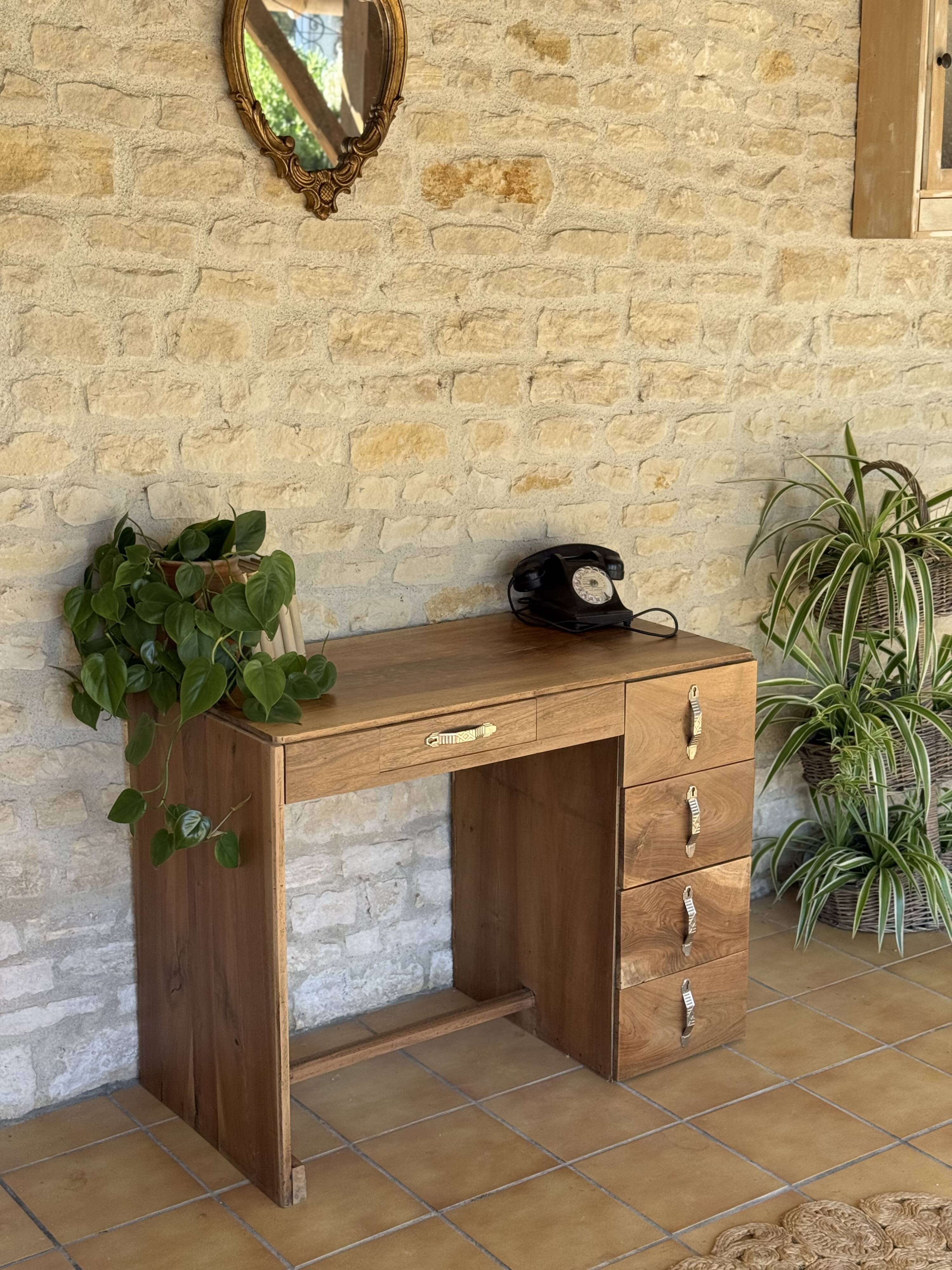 Bureau en noyer massif rénové 5 tiroirs