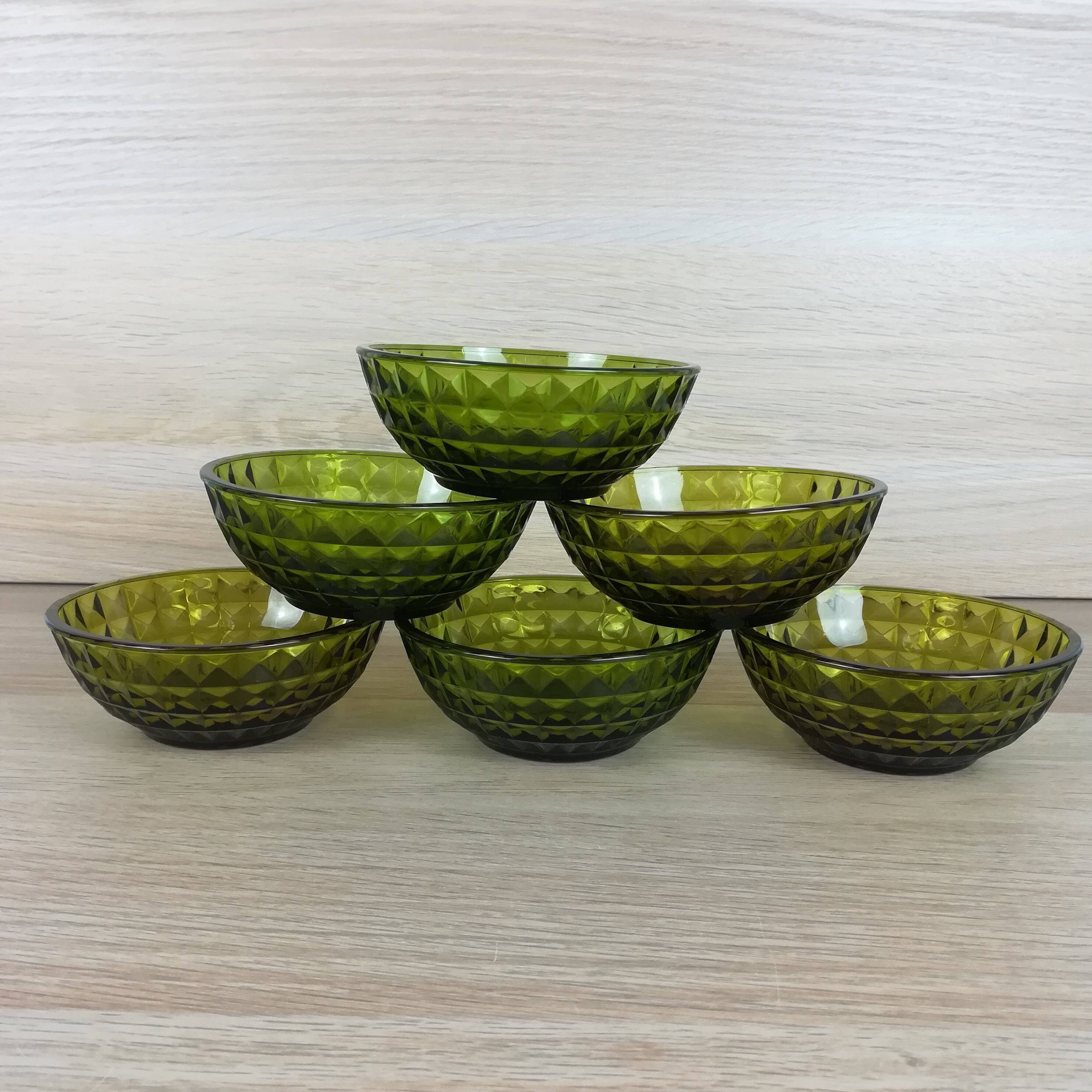 6 amber green cups