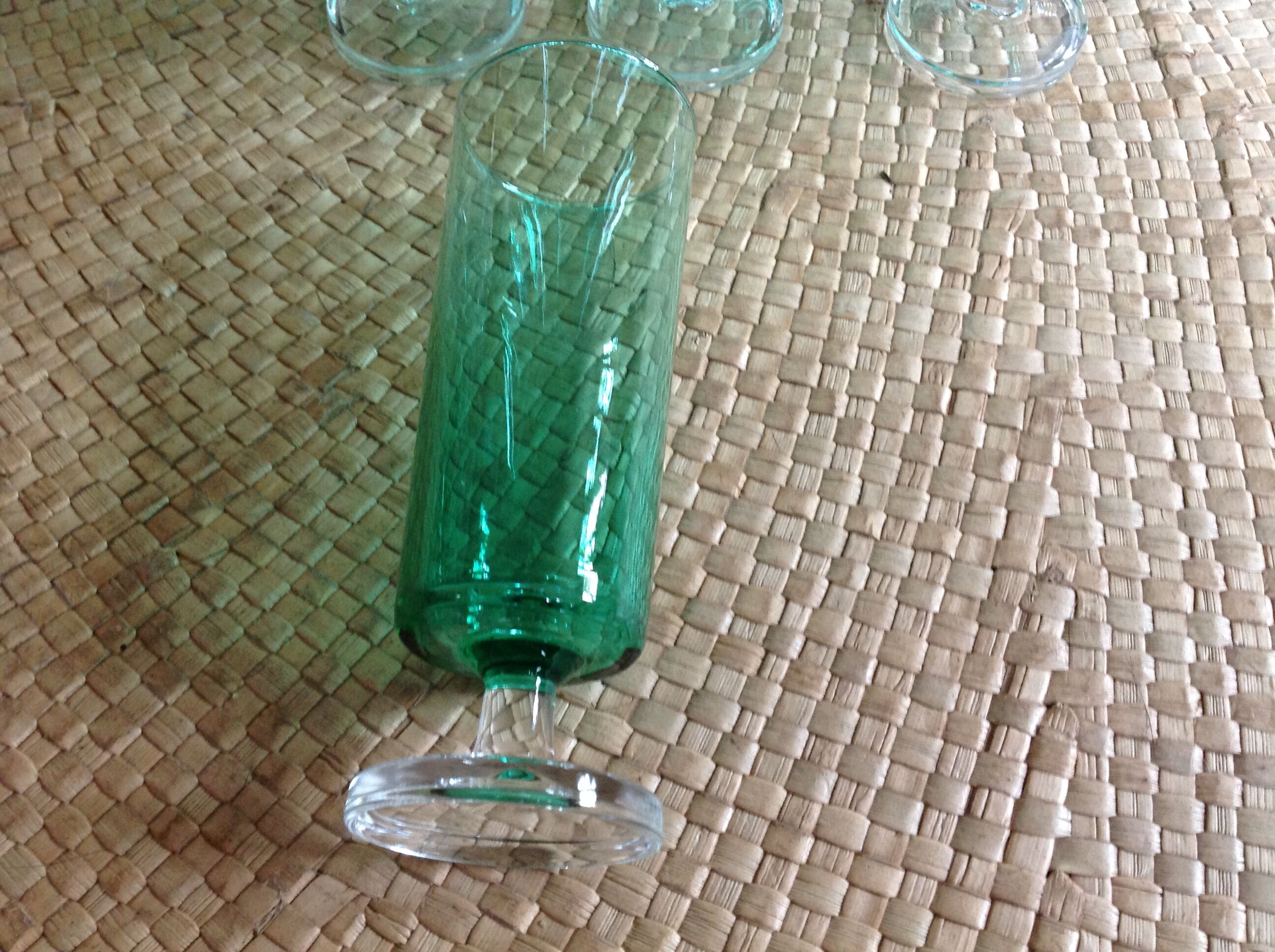 Series of 11 champagne flutes