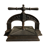 Ancienne presse à relier d’imprimerie