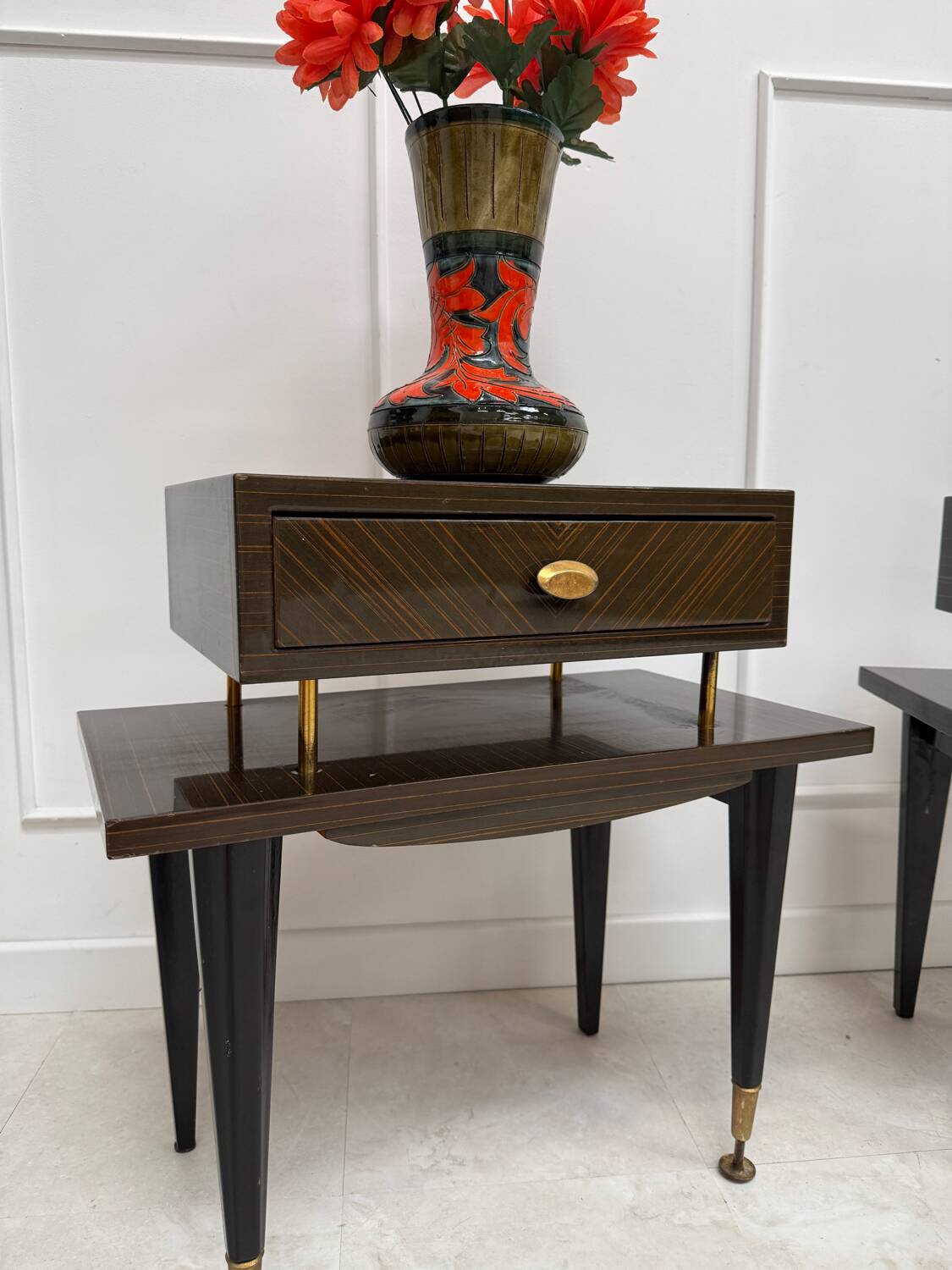 Paire de tables de chevet vintage