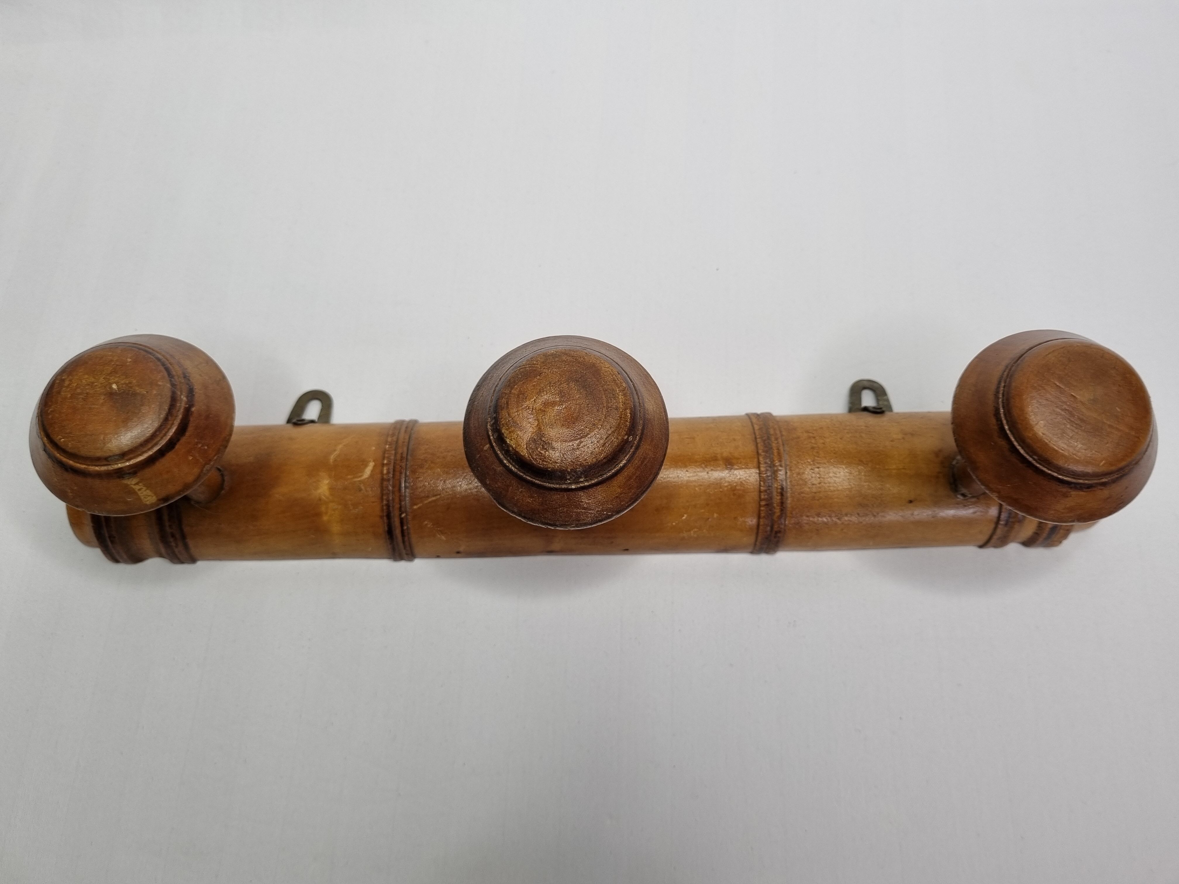 Ancien portemanteau rustique en bois tourné à l'imitation du bambou 1900, 3 patères