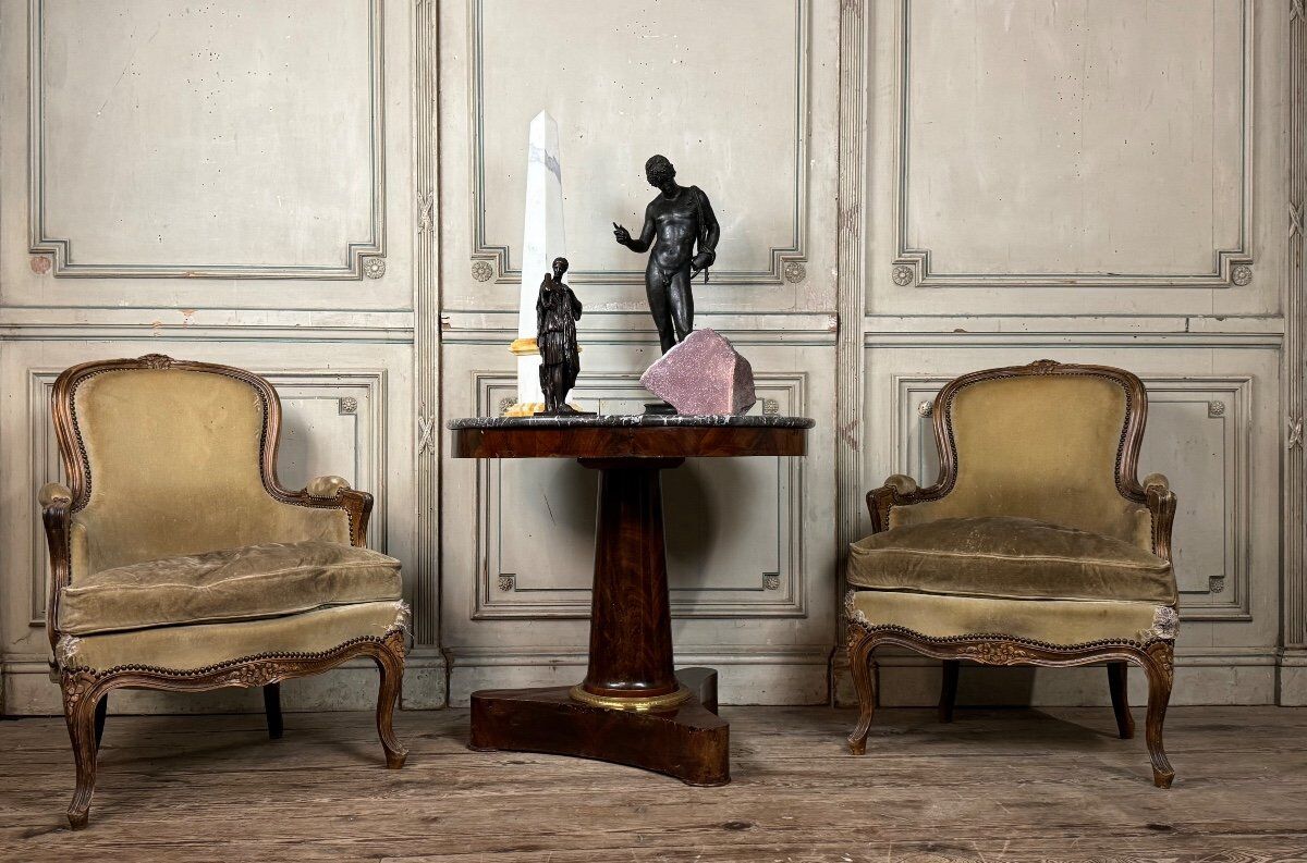 Empire style pedestal table in mahogany, gilt bronze, grey Saint Anne marble top, circa 1800