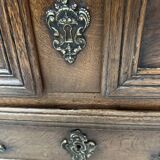 Louis XIV style chest of drawers in solid oak, 18th century
