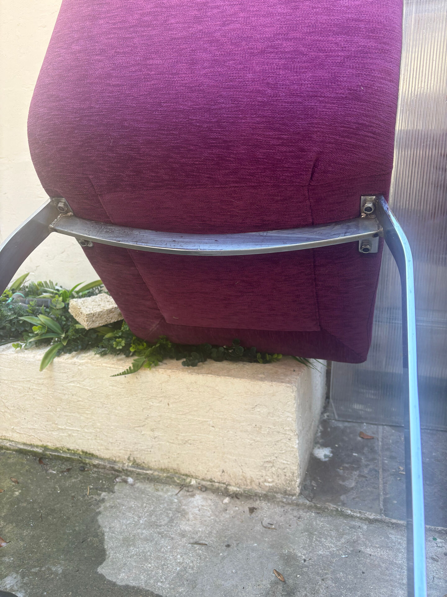 Vintage armchair Giovanni Offredi 1970