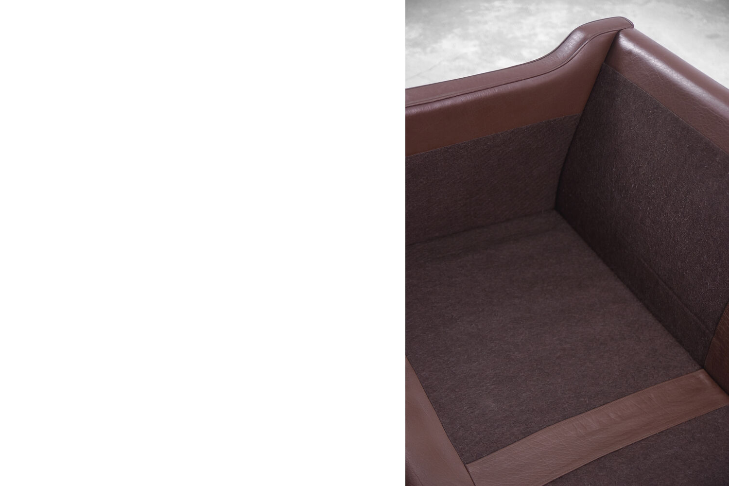Set of 2 scandinavian leather sofas, 1970ss