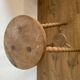 Tabouret haut tripode bois