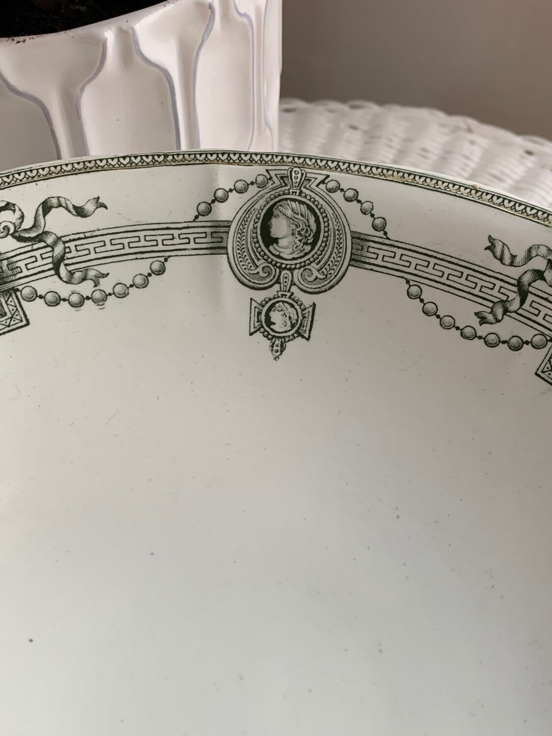 Compotier in Terre de Fer, St Amand