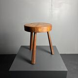 Tabouret de ferme rustique français massif de style brutaliste des années 1950