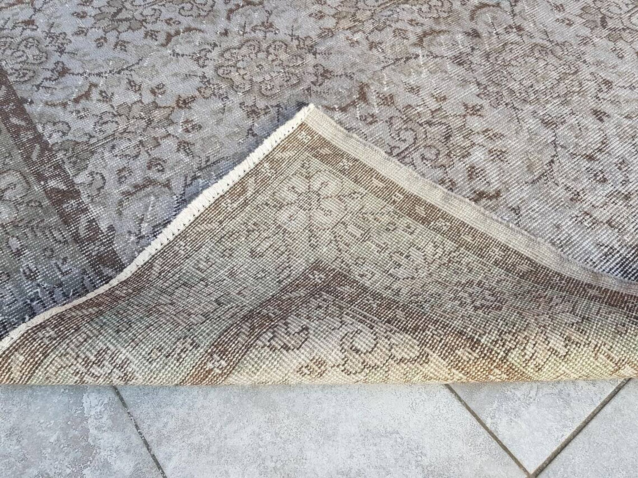 Turkish Handmade Vintage Tribal Rug sku v512