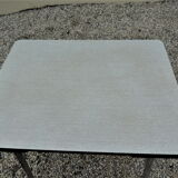 kitchen table in formica