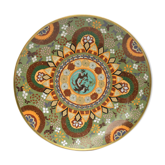 Cloisonné enamel dish decorated with a dragon