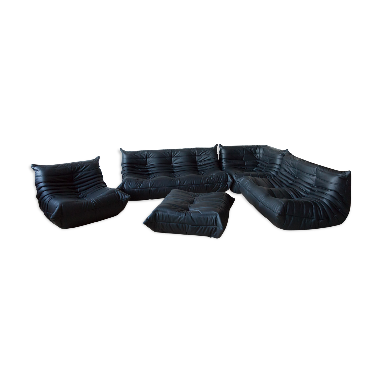 Set Togo leather black model designed by Michel Ducaroy 1973