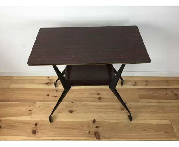 Compass foot service with wheels