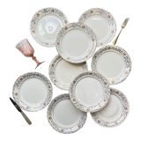 9 Villeroy Boch flat plates in white golden porcelain floral pattern