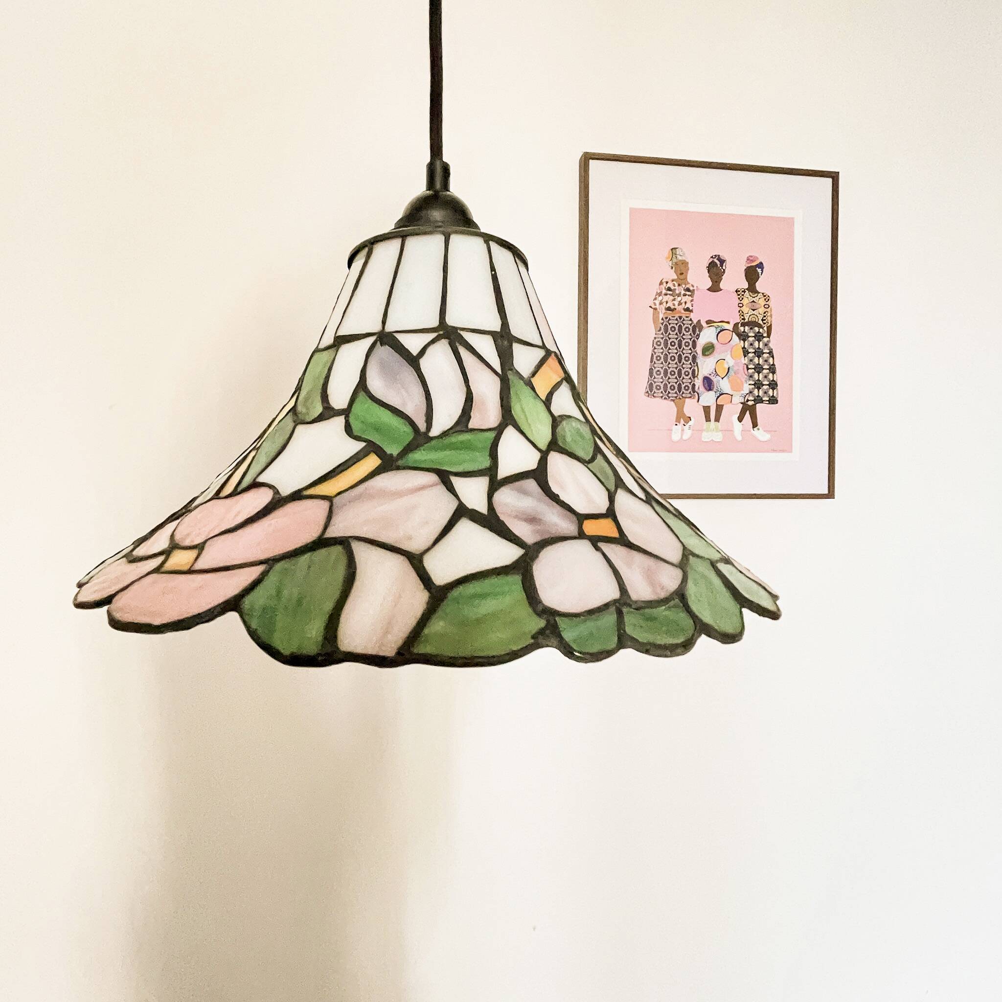 Vintage glass paste pendant light