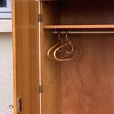 Armoire rotin et pieds compas 1960