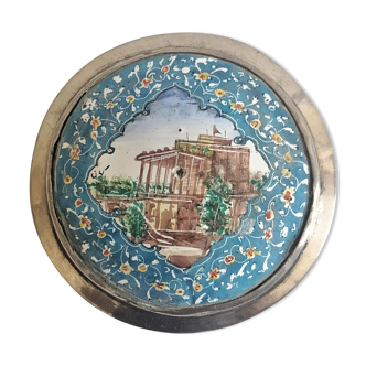 Old Persian box in enamelled silver metal. Isfahan. Late nineteenth.