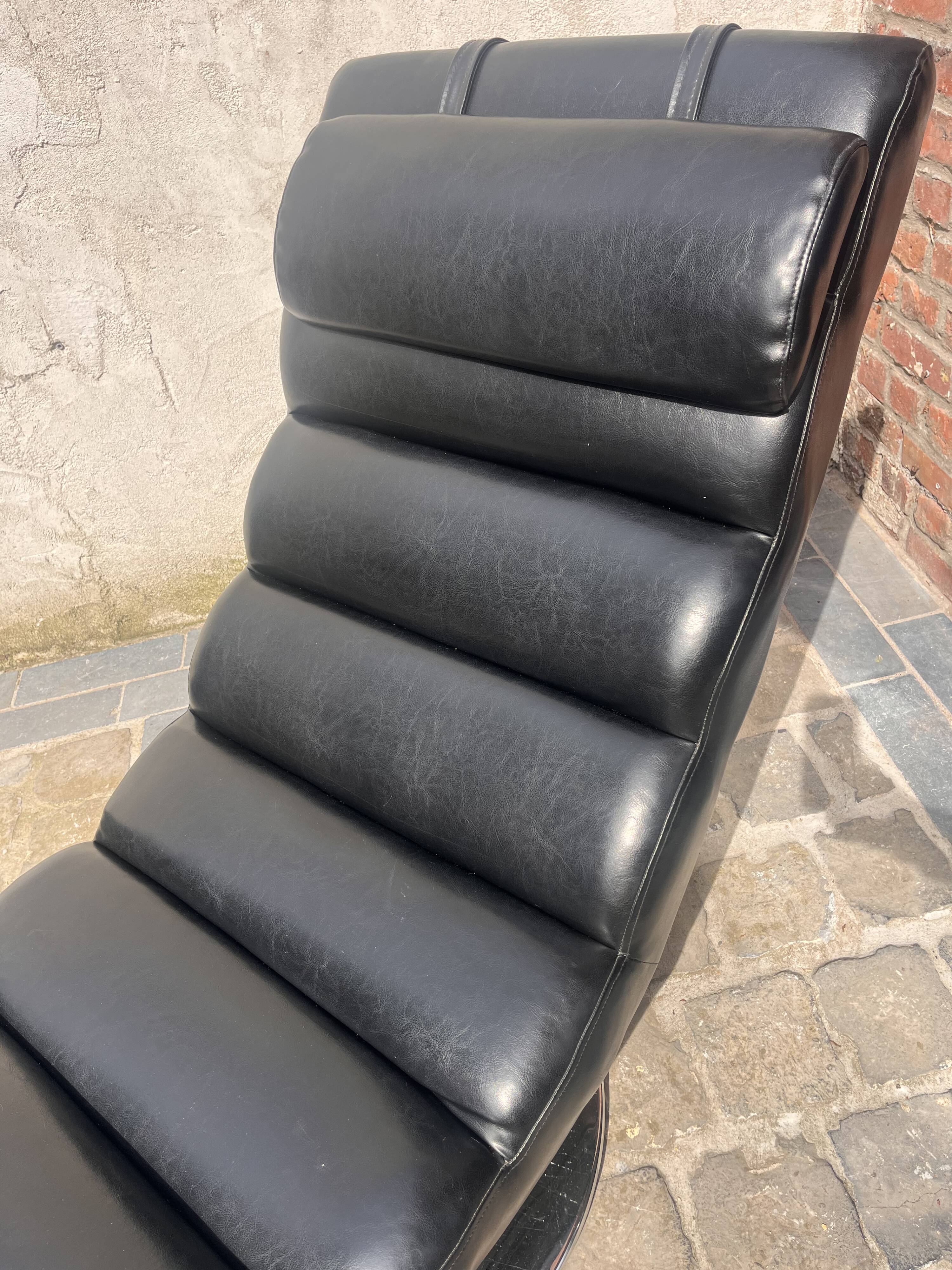 Psychoanalyst's armchair - 1975/1980
