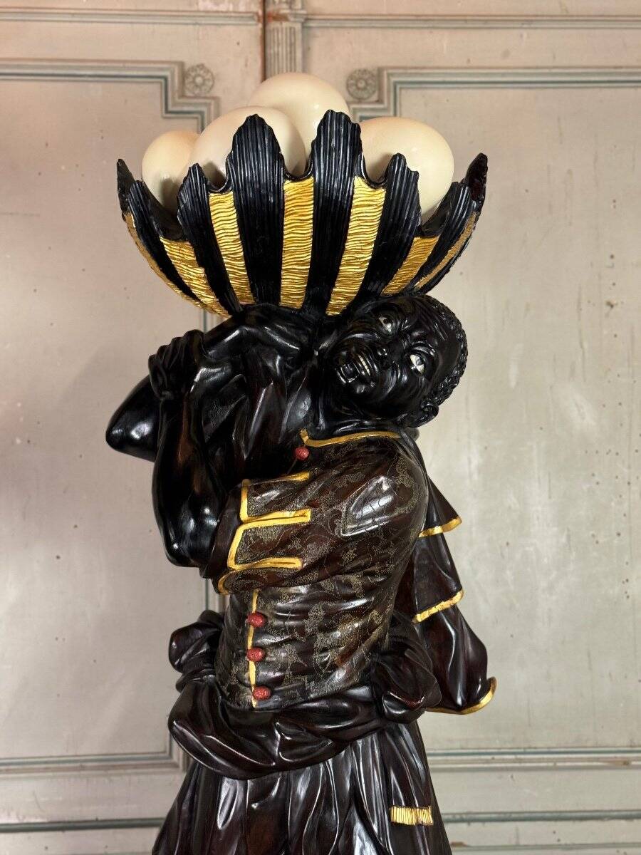 Pair of Moorish vasque holders, lacquered and gilded Venetian sculptures, circa 1880.