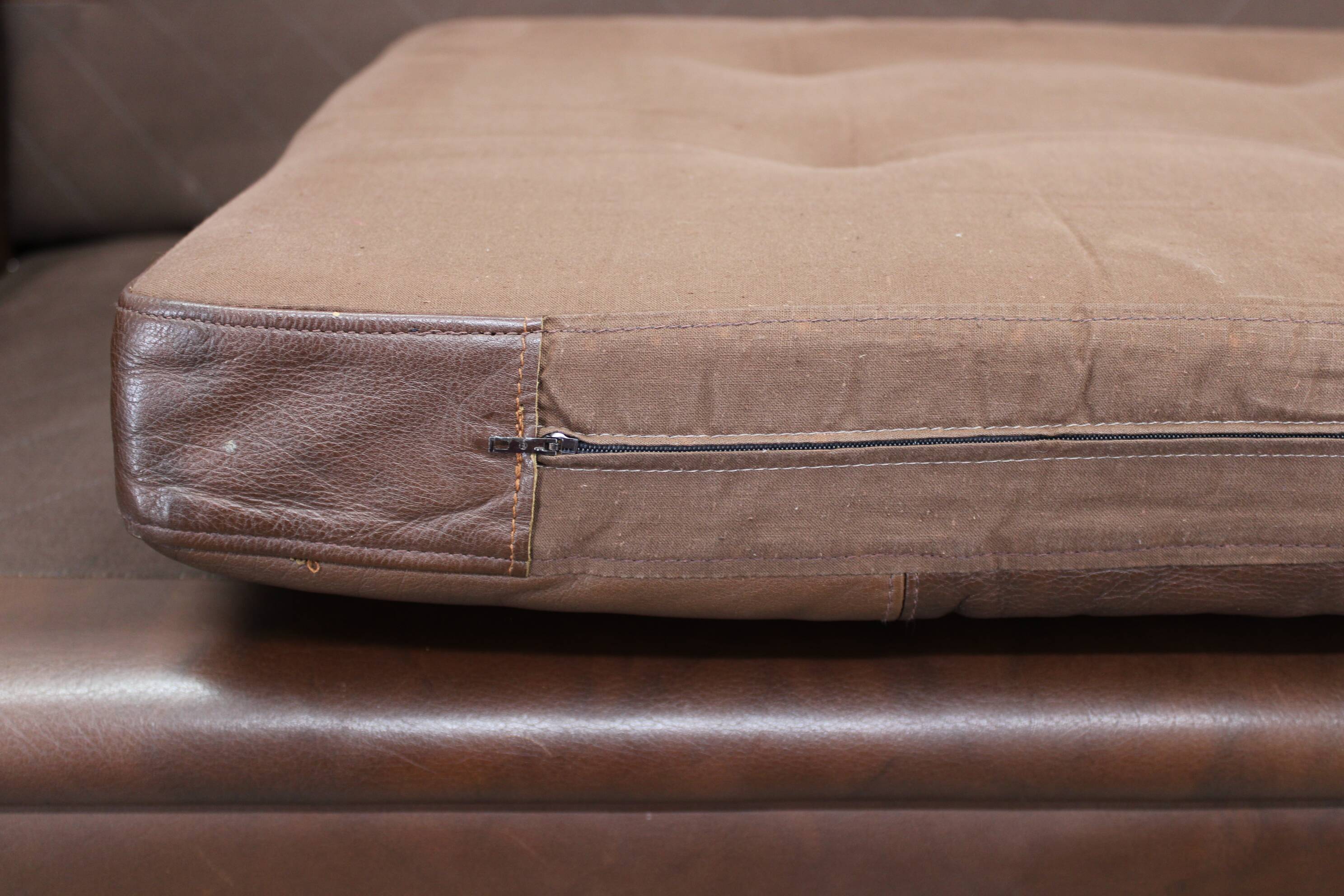 Mid-century Danish two-seat leather sofa by Svend Skipper, 1960s