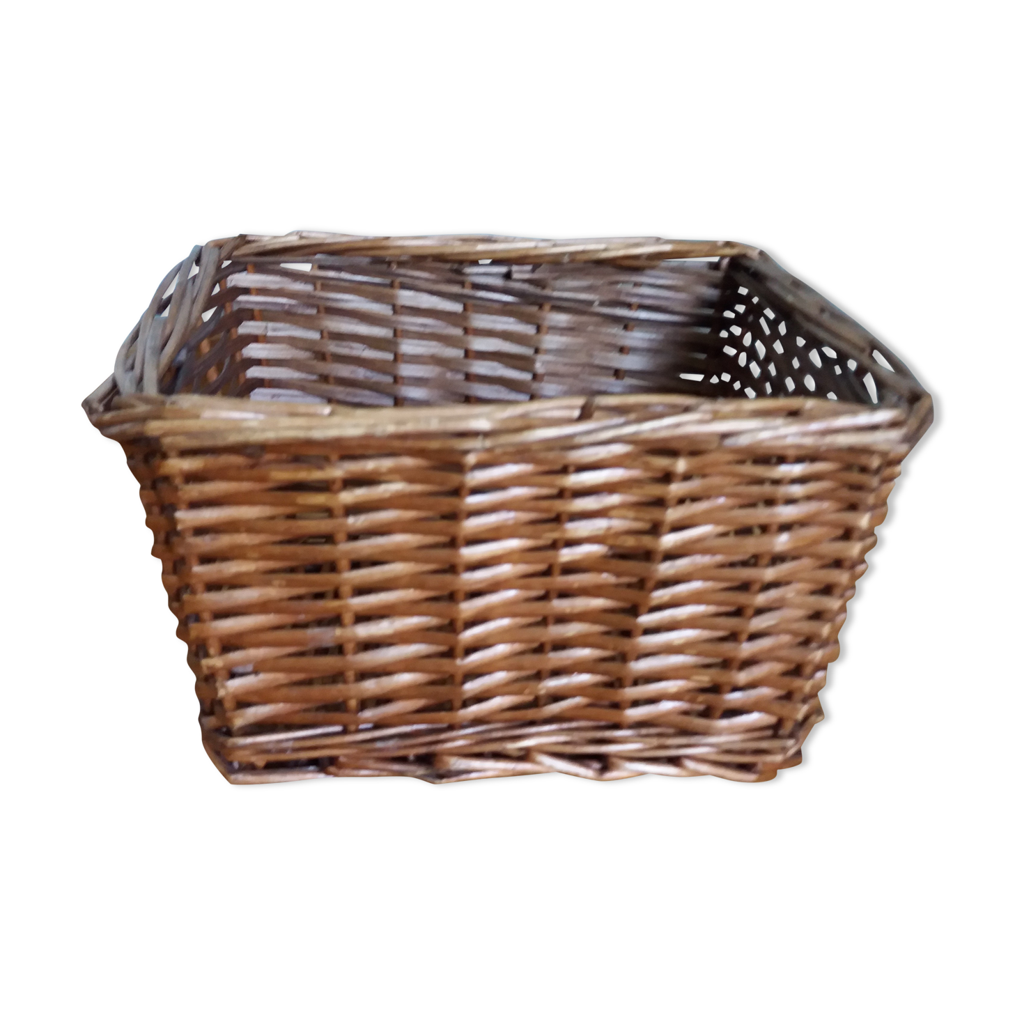 Rectangular wicker basket