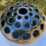 vase  ancien pique fleurs signé accolay