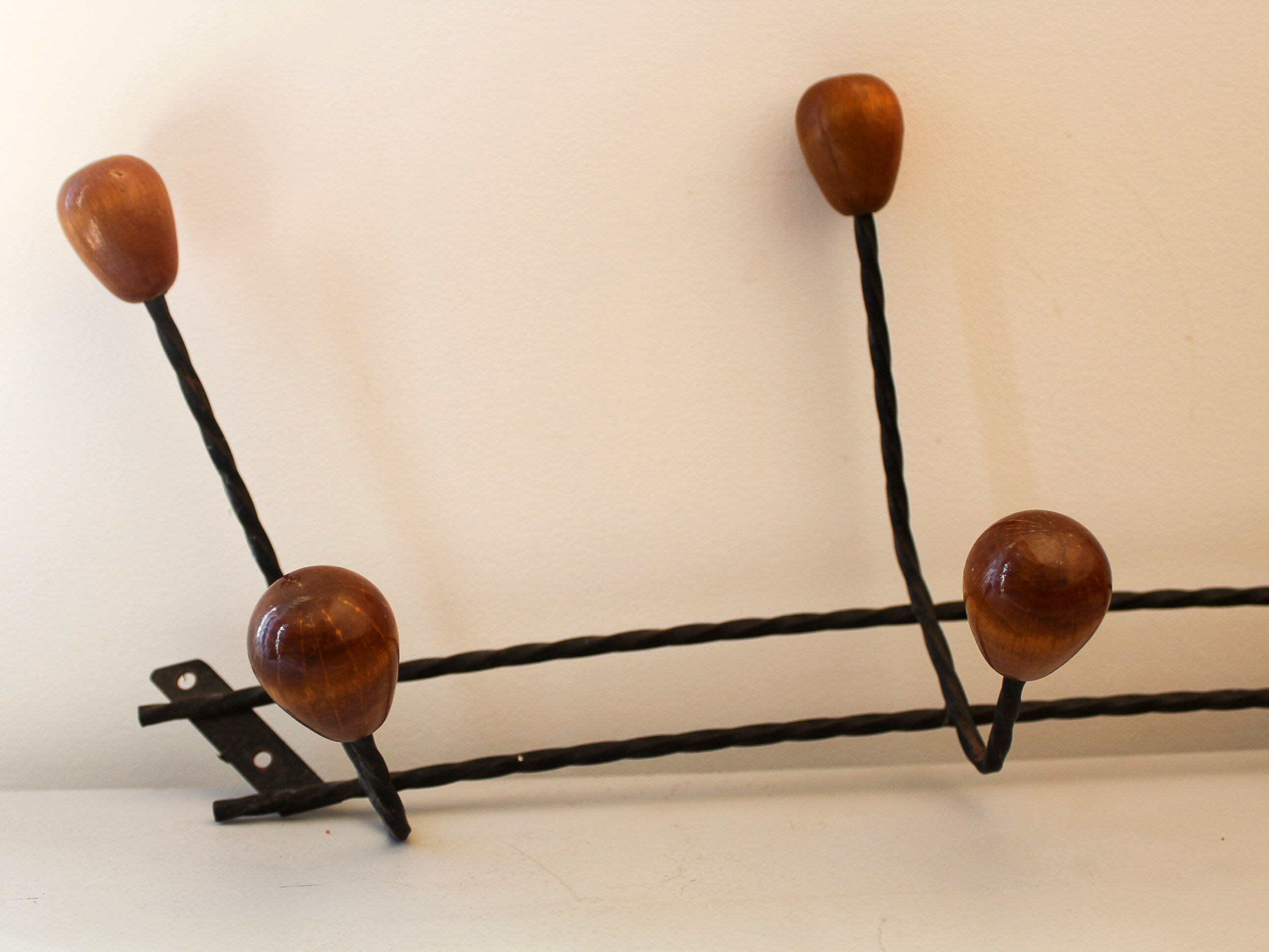 Wall coat rack iron and vintage wood