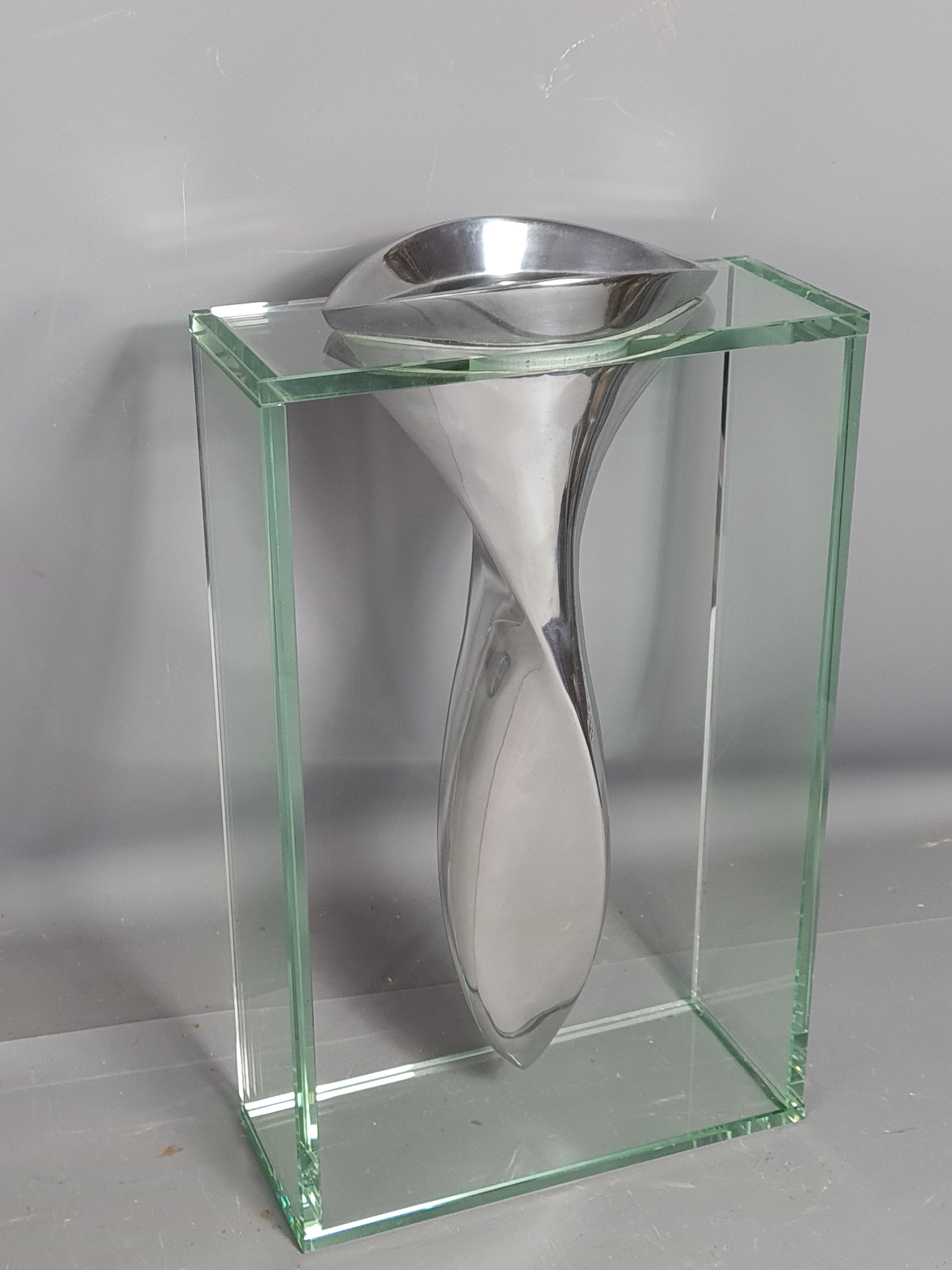 By Lisa Mori vase cast aluminum & glass flawless 34 cm