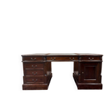 Classic Chesterfield English Desk Partnerdesk