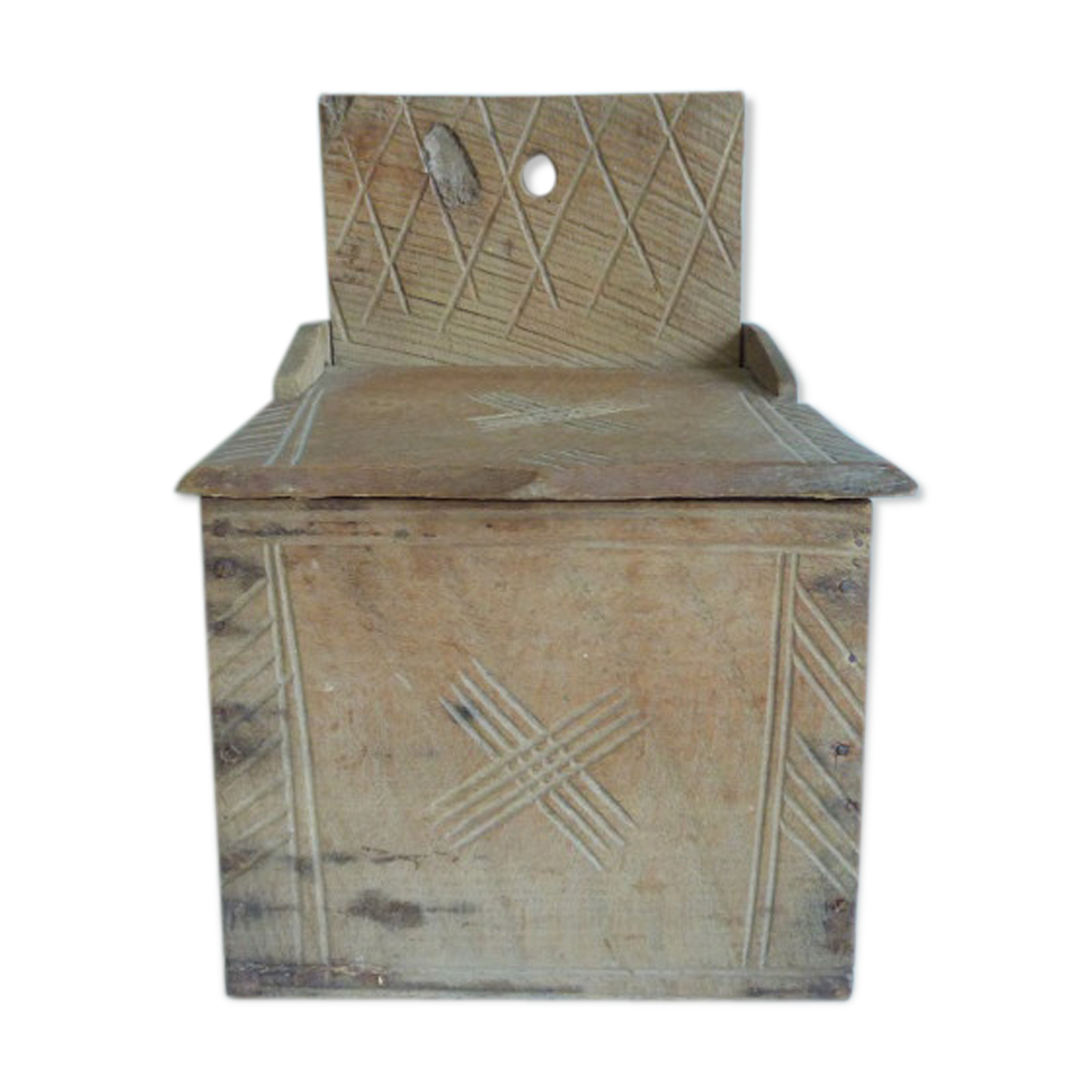 Wooden salt box