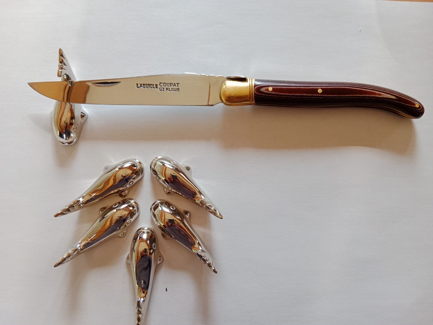 Knife holder