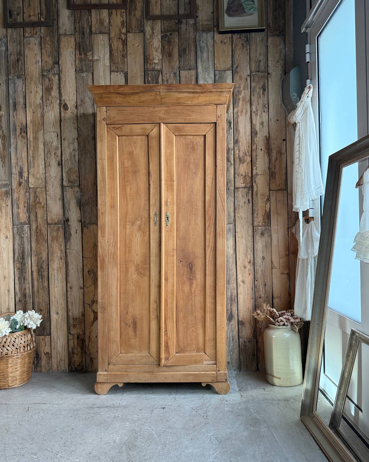 Small antique wardrobe (renovated)