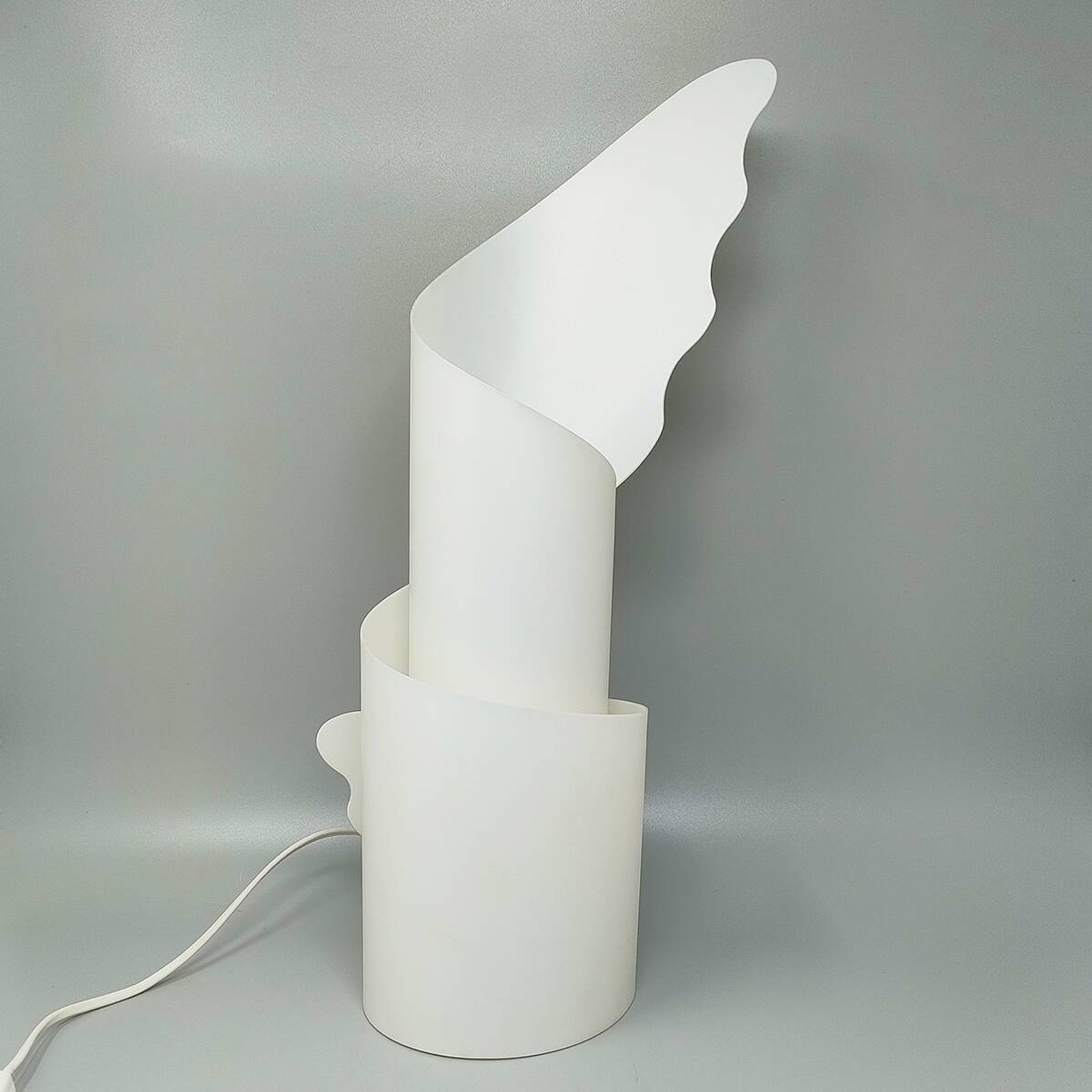 1980s Gorgeous Slamp "Wings - Ali" Table Lamp Designed by Riccardo Raco for
