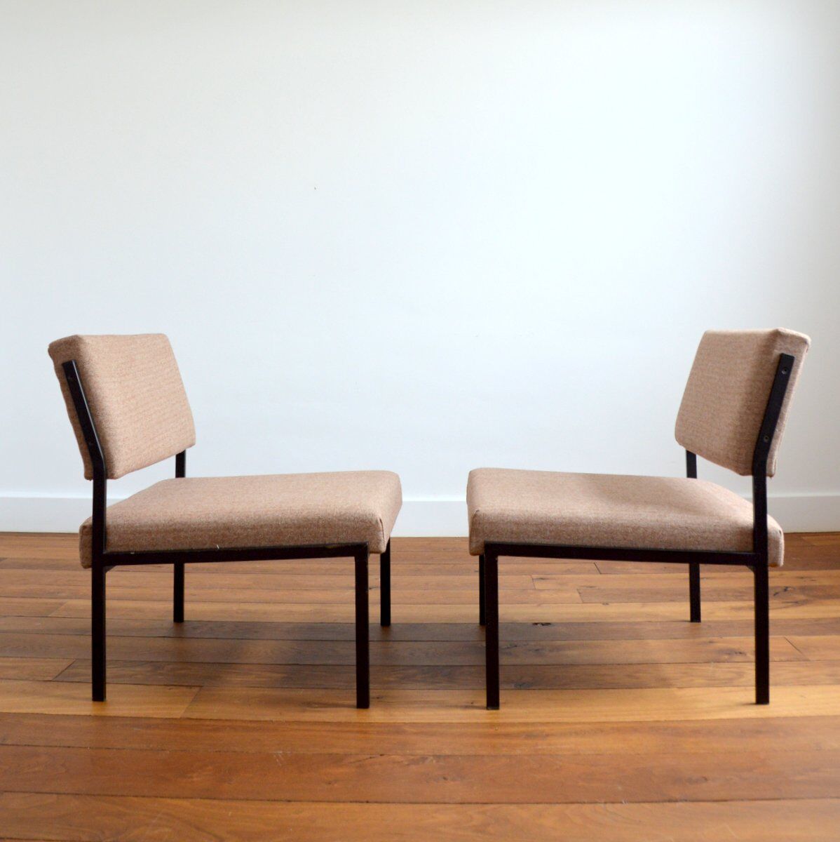 Pair of Modernist drivers by Gijs Van Der Sluis 1950s