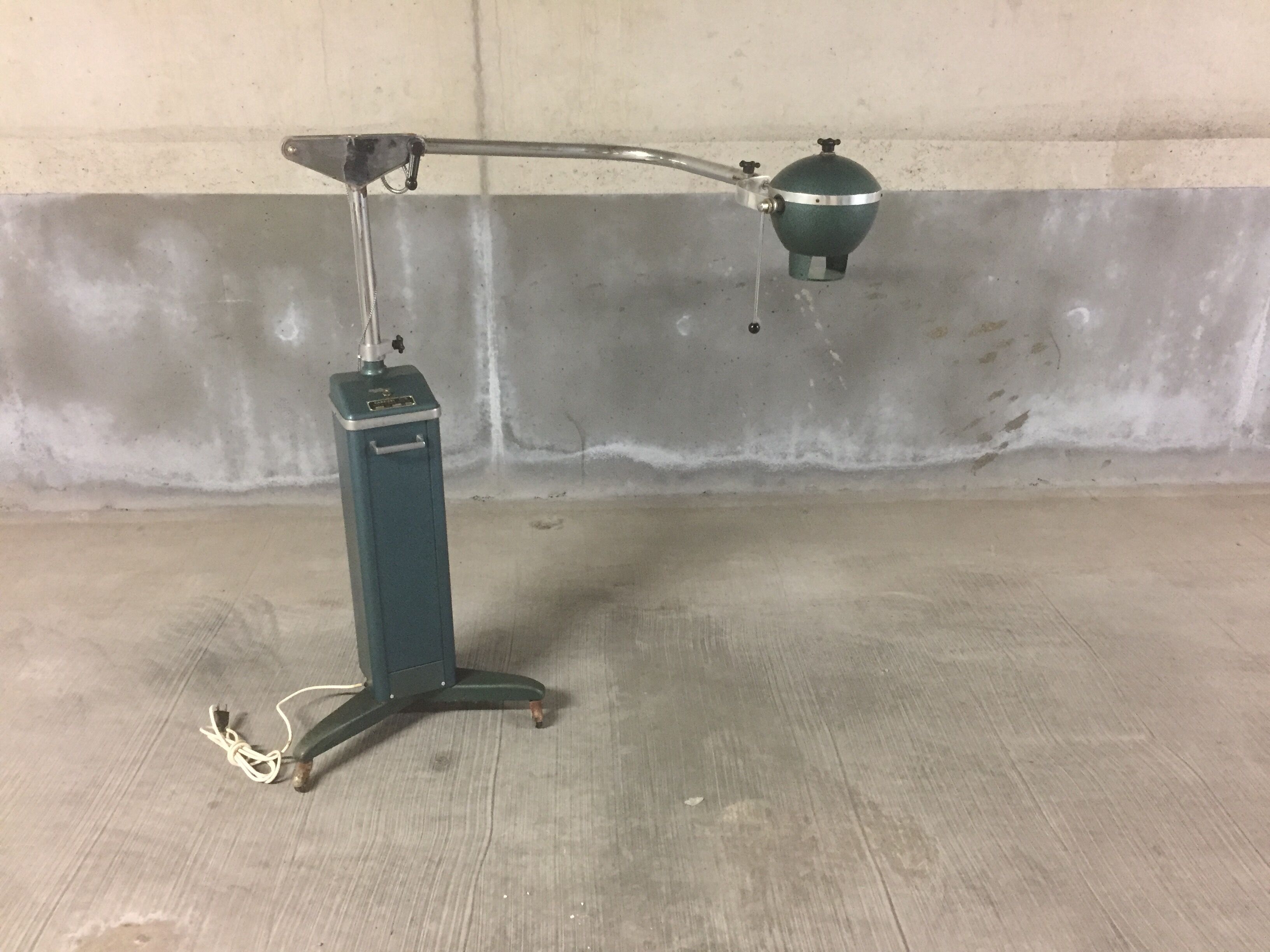 Industrial floor lamp 1940