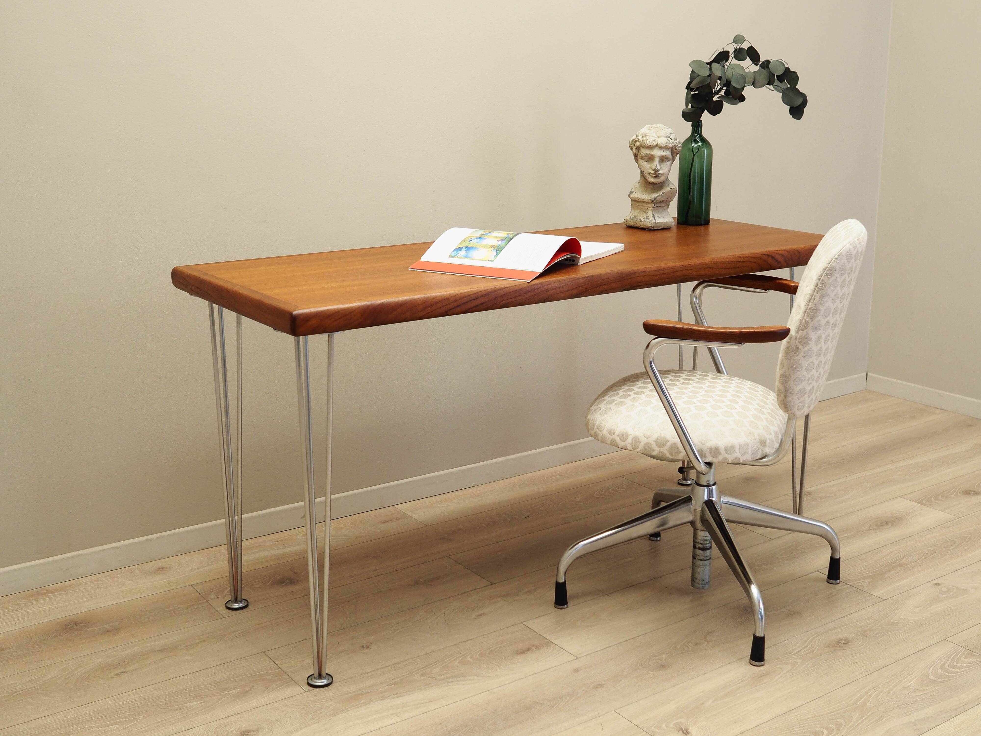 Teak desk, Danish design, 1970s, made in Denmark.